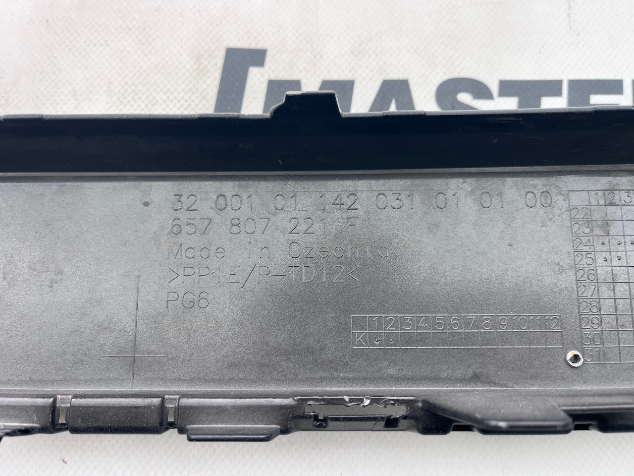 Skoda Scala Se Technology Hatchback 2024-2027 Front Bumper Genuine [s704]