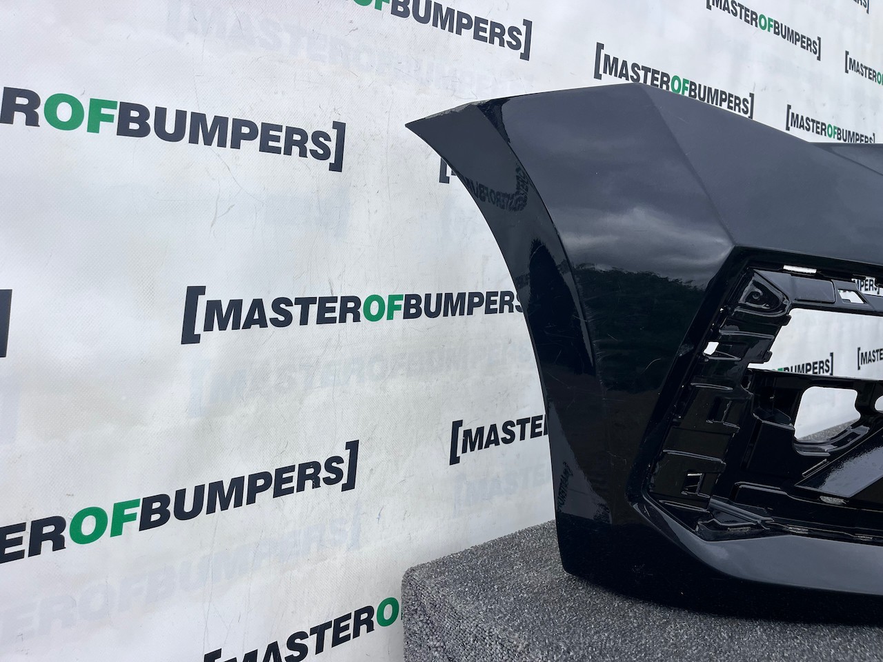 Skoda Scala Se Technology Hatchback 2024-2027 Front Bumper Genuine [s704]