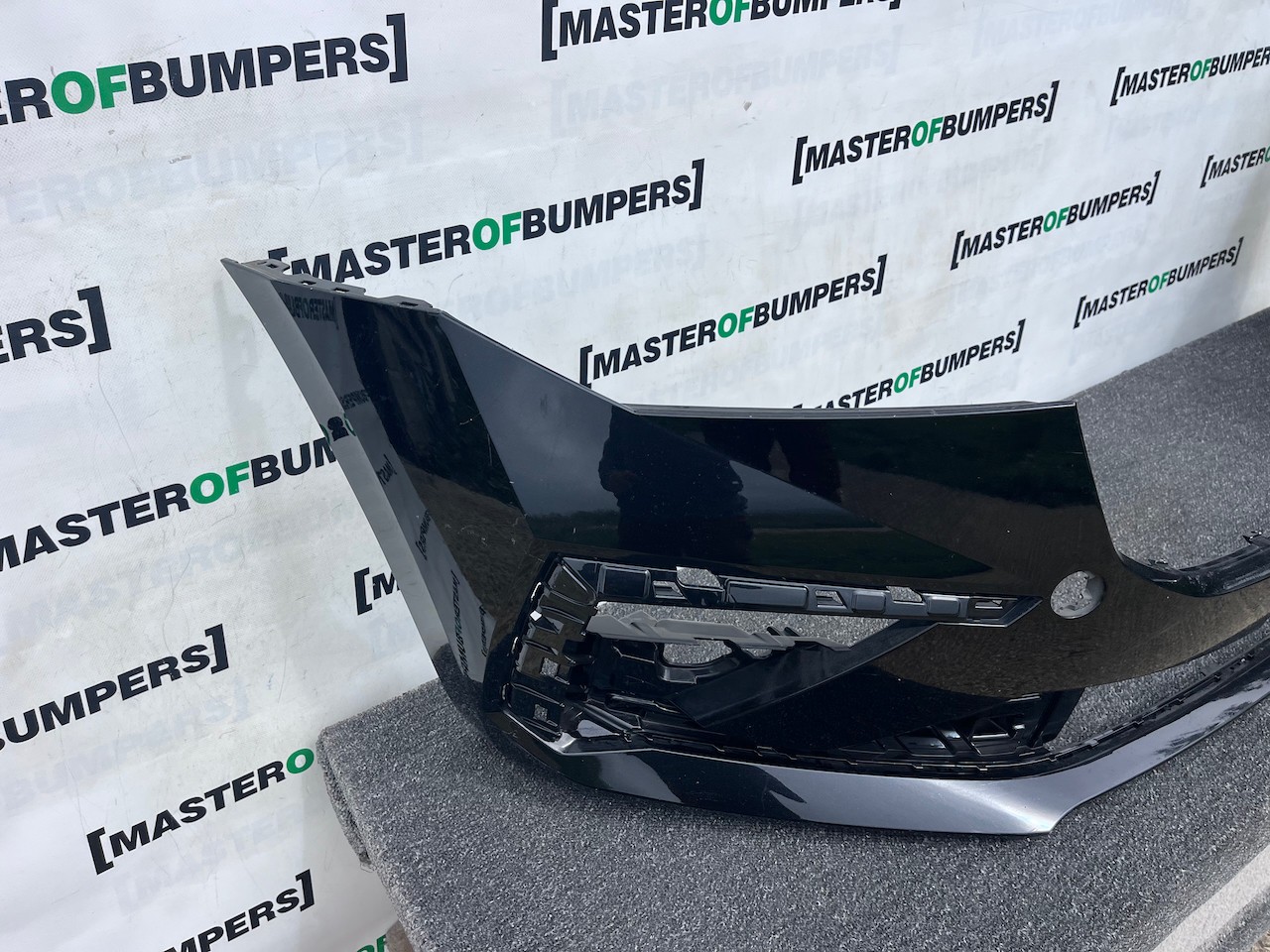 Skoda Scala Se Technology Hatchback 2024-2027 Front Bumper No Pdc Genuine [s722]