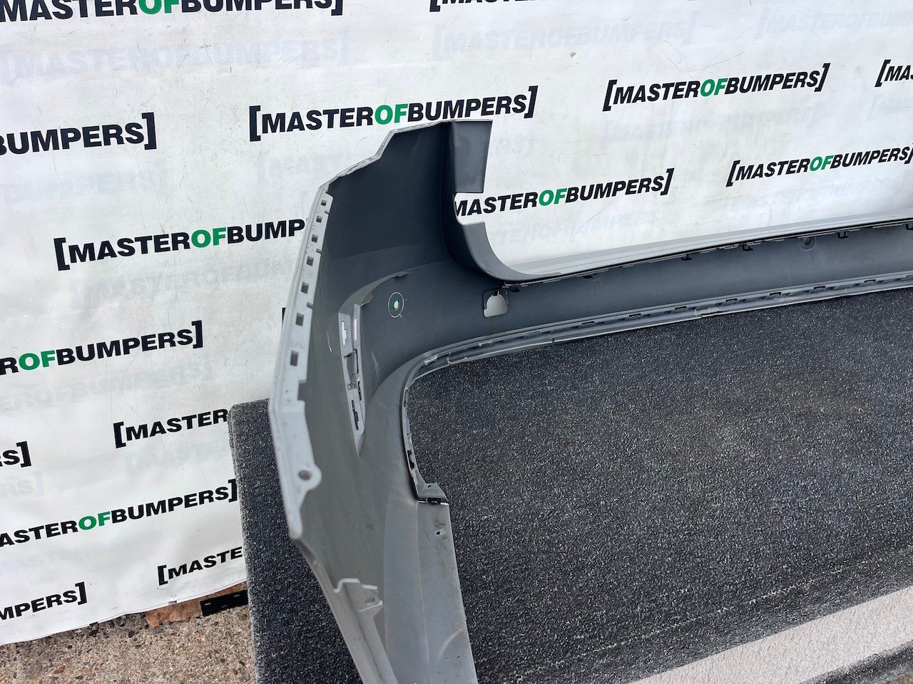 Skoda Octavia Vrs Mk4 Estate Only 2020-2024 Rear Bumper 4 Pdc Genuine [s733]