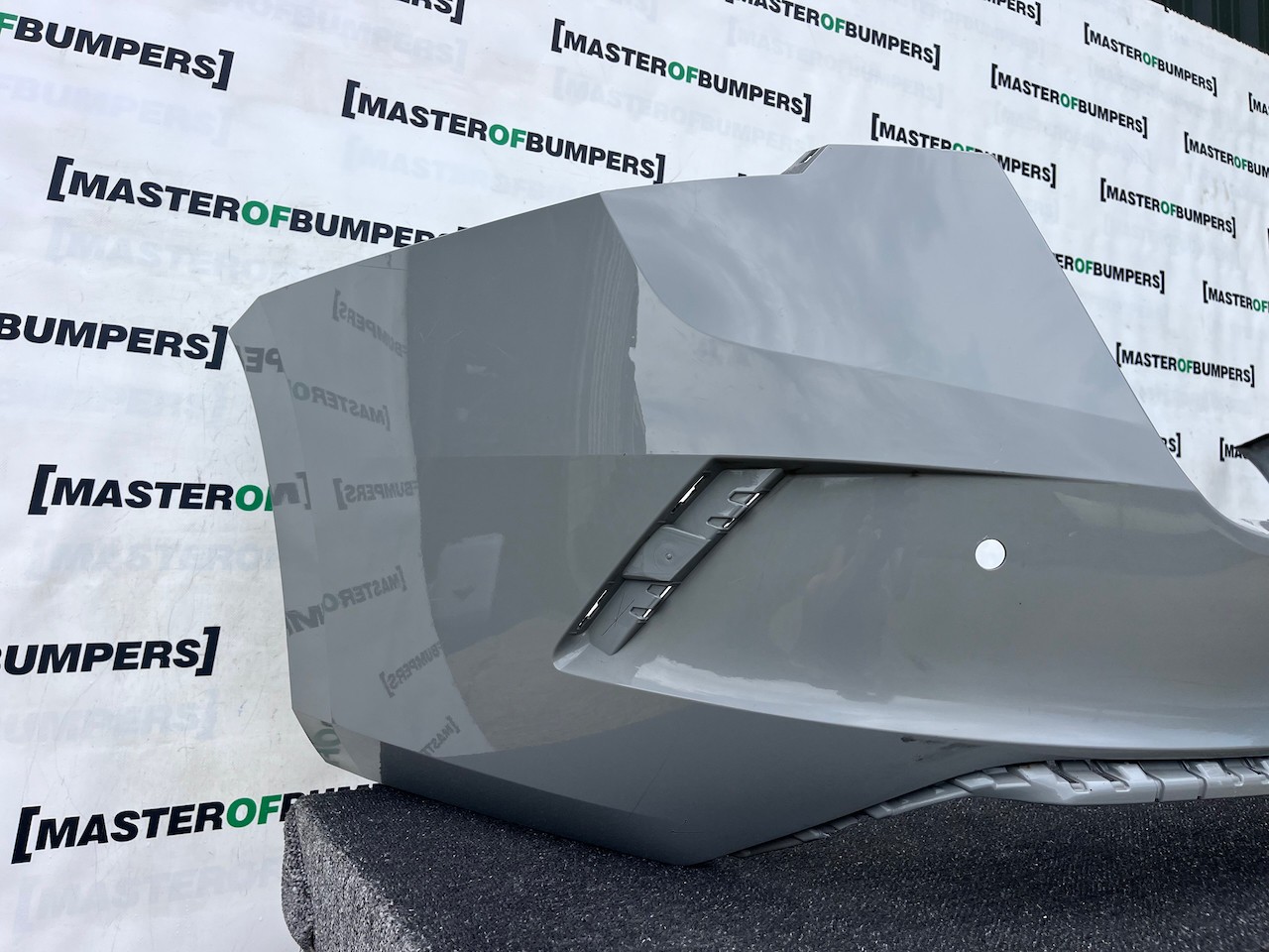 Skoda Octavia Vrs Mk4 Estate Only 2020-2024 Rear Bumper 4 Pdc Genuine [s733]