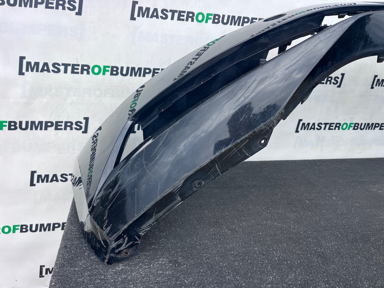 Skoda Superb Salon Estat Mk3 2015-2019 Front Bumper No Pdc + Jets Genuine [s747]