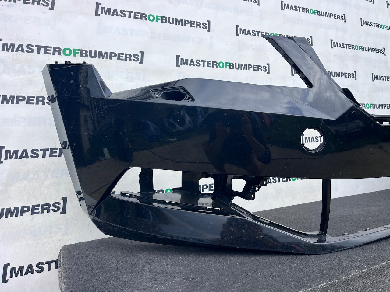 Skoda Superb Salon Estat Mk3 2015-2019 Front Bumper No Pdc + Jets Genuine [s747]