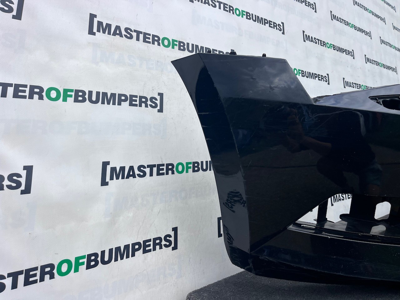 Skoda Superb Salon Estat Mk3 2015-2019 Front Bumper No Pdc + Jets Genuine [s747]
