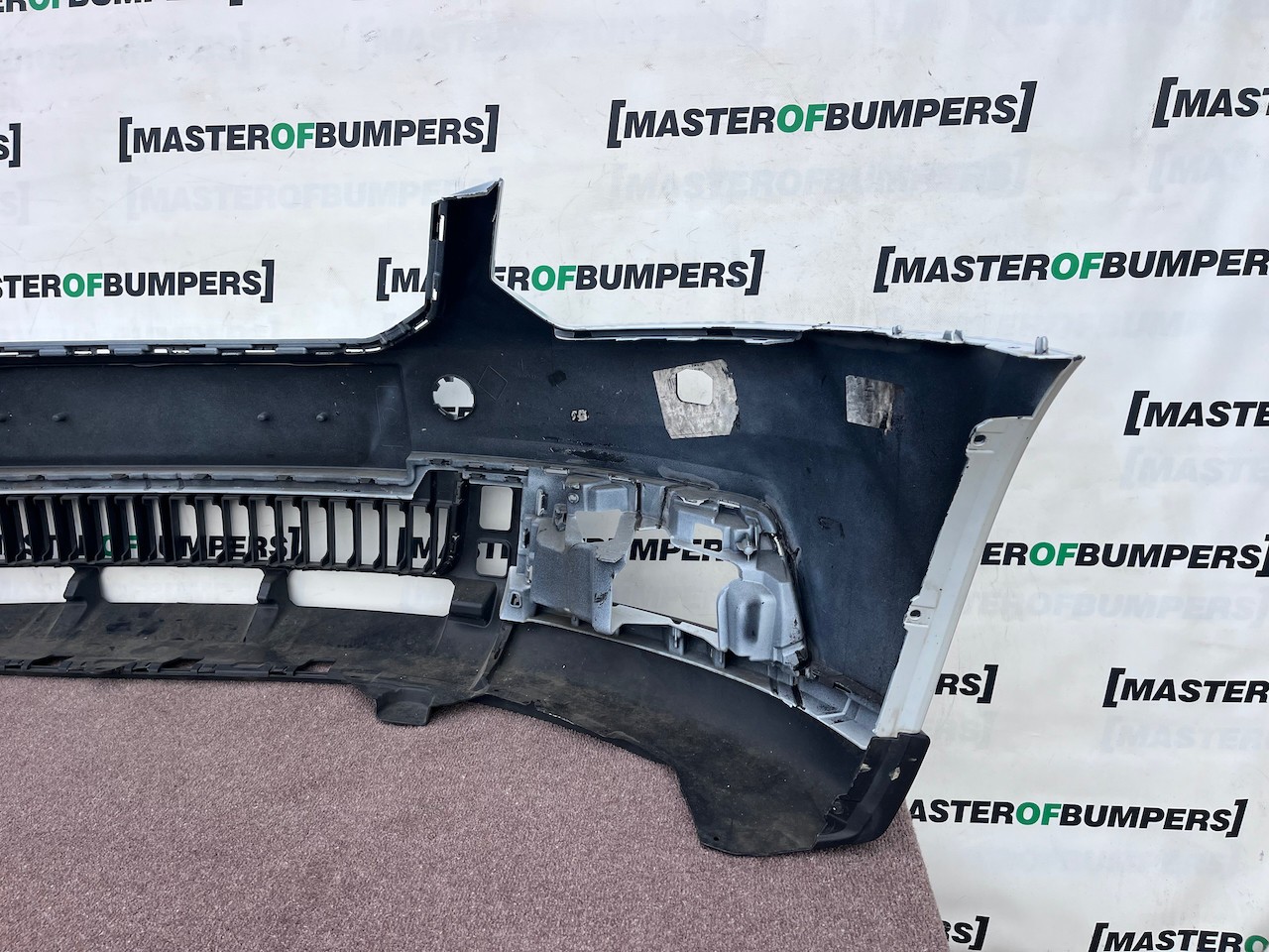 Skoda Yeti Outdoor Mk1 Lift 2014-2018 Front Bumper No Pdc Jets Genuine [s749]