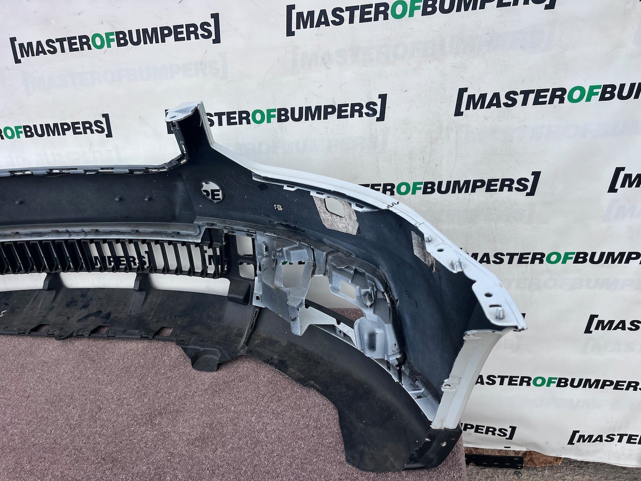 Skoda Yeti Outdoor Mk1 Lift 2014-2018 Front Bumper No Pdc Jets Genuine [s749]