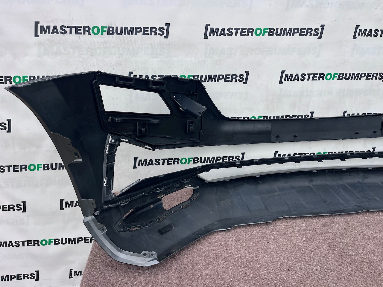 Skoda Karoq Sport Line Mk1 Lift 2022-2024 Front Bumper Jets Genuine [s751]