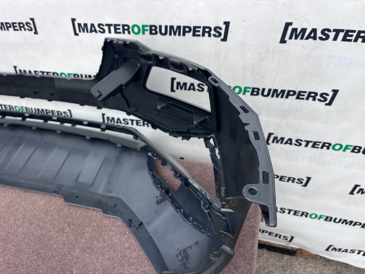 Skoda Karoq Sport Line Mk1 Lift 2022-2024 Front Bumper Jets Genuine [s751]