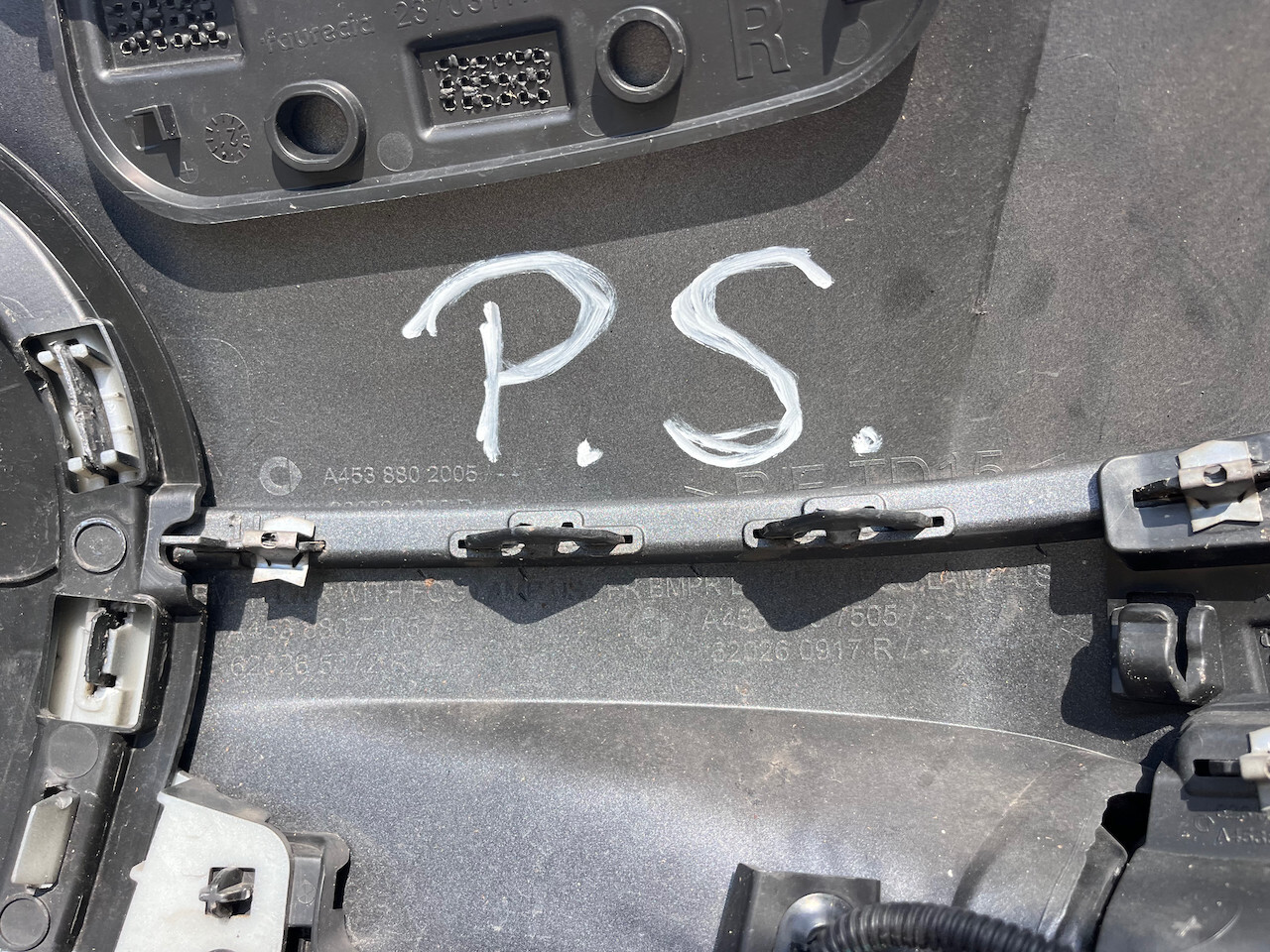 Smart Eq Fortwo Premium Pulse 2020-2025 Front Bumper + Fog Lights Genuine [e232]