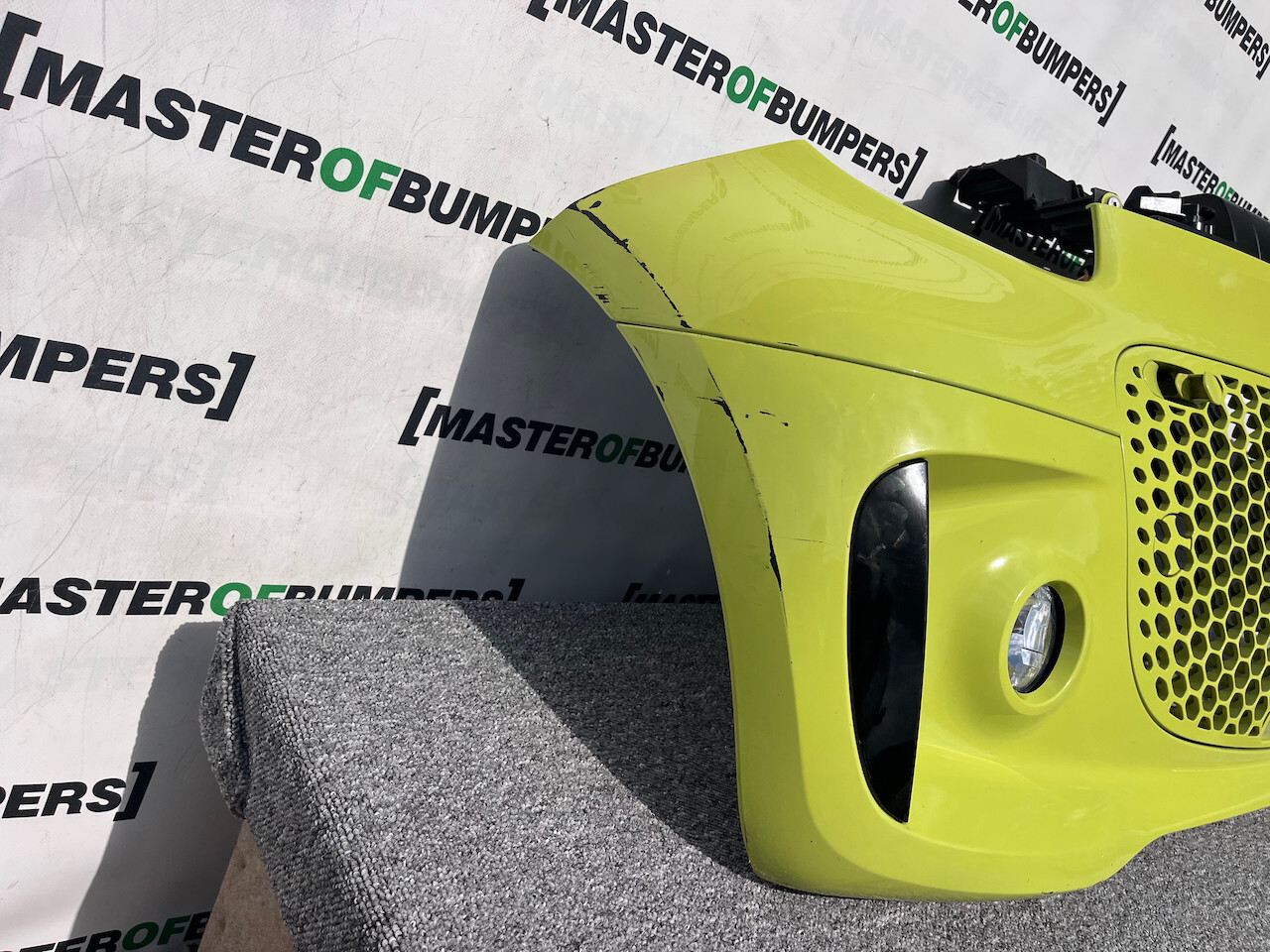 Smart Eq Fortwo Premium Pulse 2020-2025 Front Bumper + Fog Lights Genuine [e235]