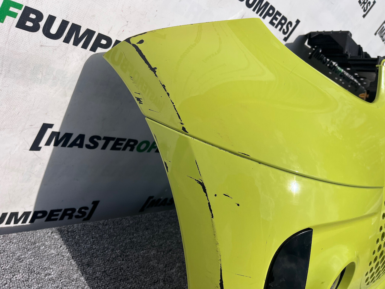 Smart Eq Fortwo Premium Pulse 2020-2025 Front Bumper + Fog Lights Genuine [e235]