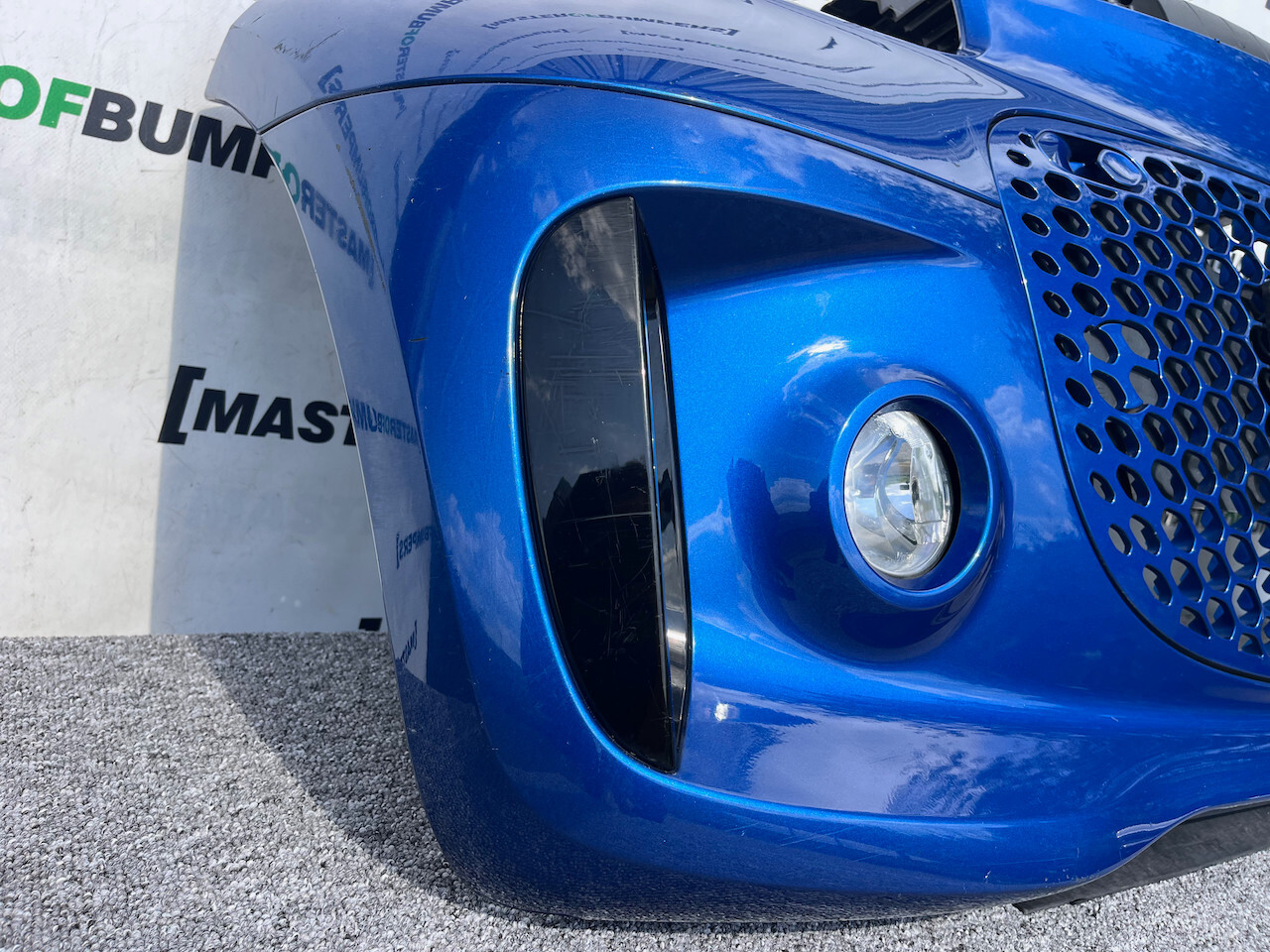 Smart Eq Fortwo Premium Pulse 2020-2025 Front Bumper + Fog Lights Genuine [e233]