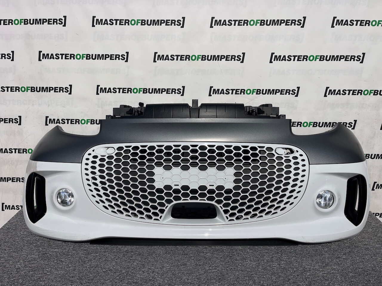 Smart Eq Fortwo Premium Pulse 2020-2025 Front Bumper + Fog Lights Genuine [e231]
