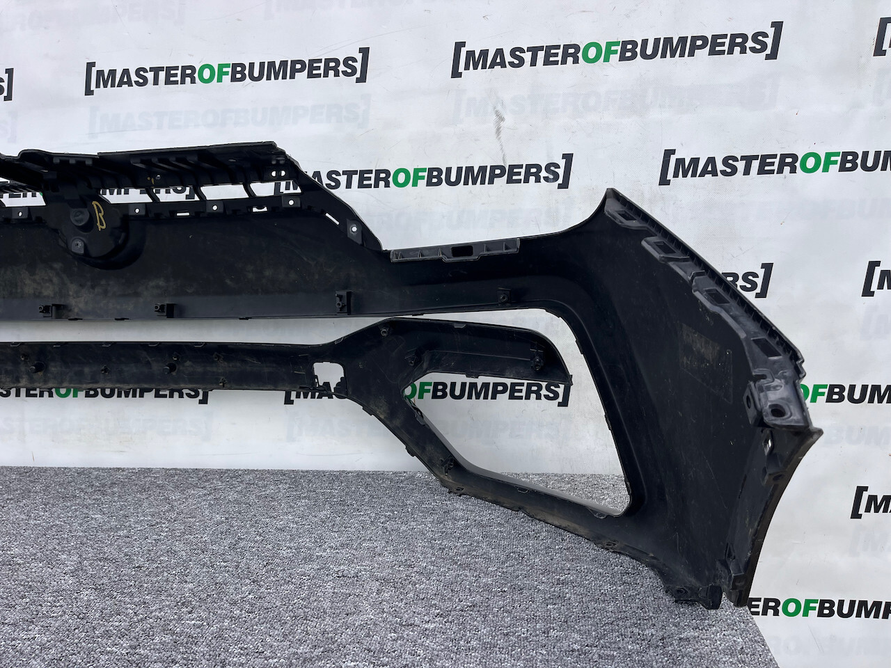 Ssangyong Tivoli Xgi Ultimate Lift 2018-2022 Front Bumper No Pdc Genuine [p460]