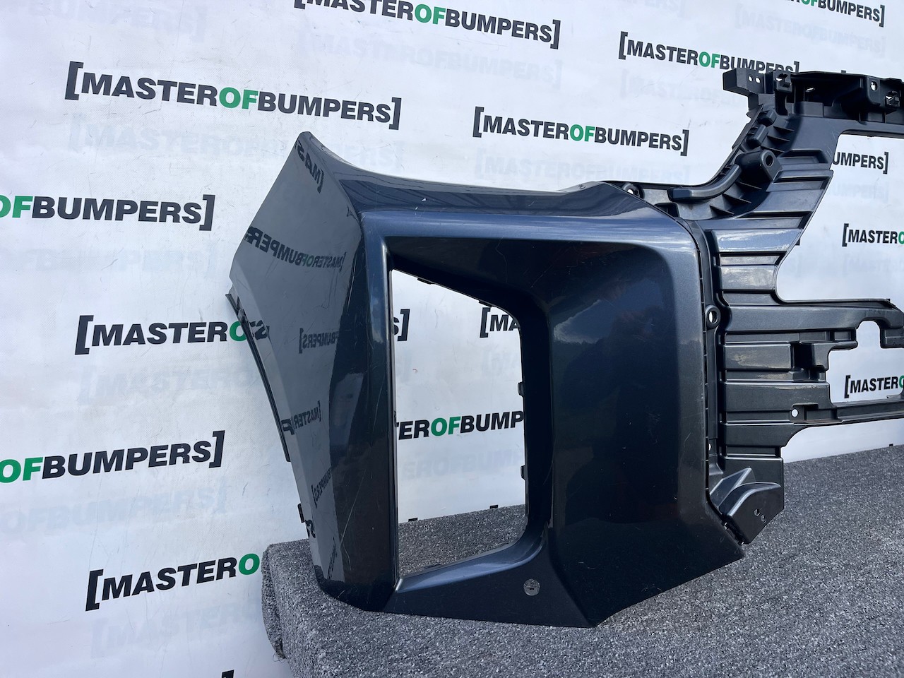 Ssangyong Musso Pick Up Saracen 2022-2025 Front Bumper 6 Pdc Genuine [p635]