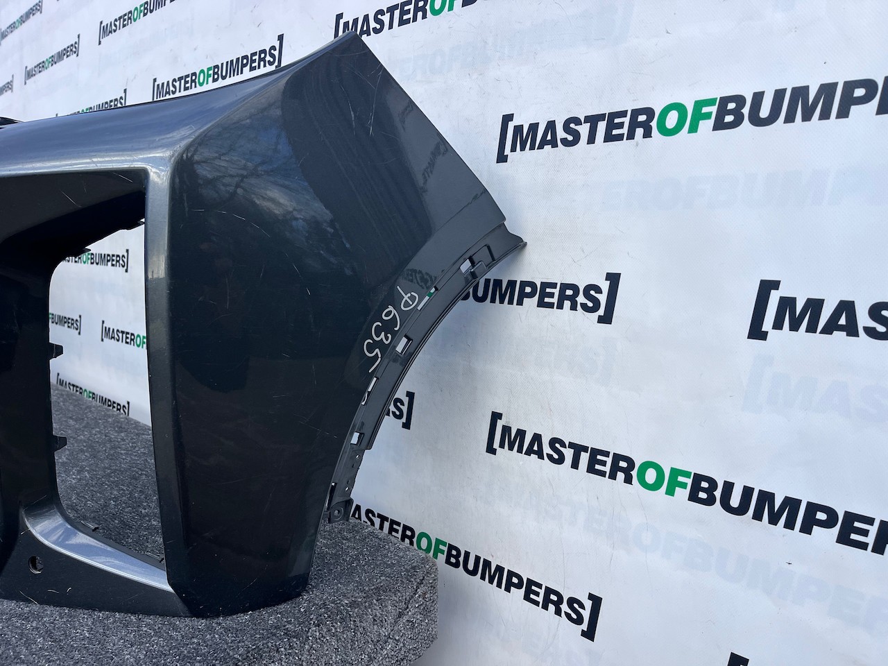 Ssangyong Musso Pick Up Saracen 2022-2025 Front Bumper 6 Pdc Genuine [p635]