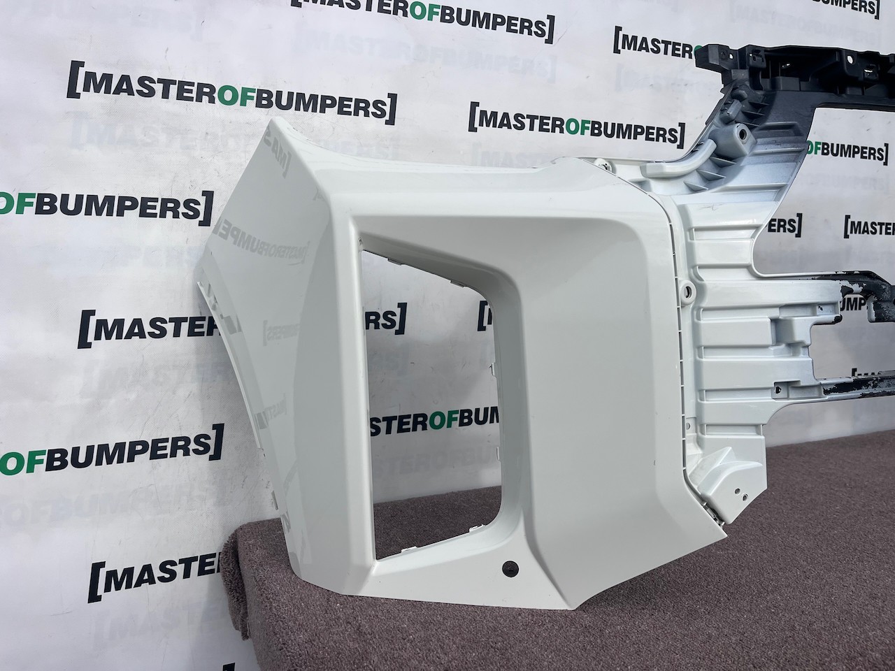 Ssangyong Musso Pick Up Ex Rebel 2022-2026 Front Bumper Pdc Genuine [p780]