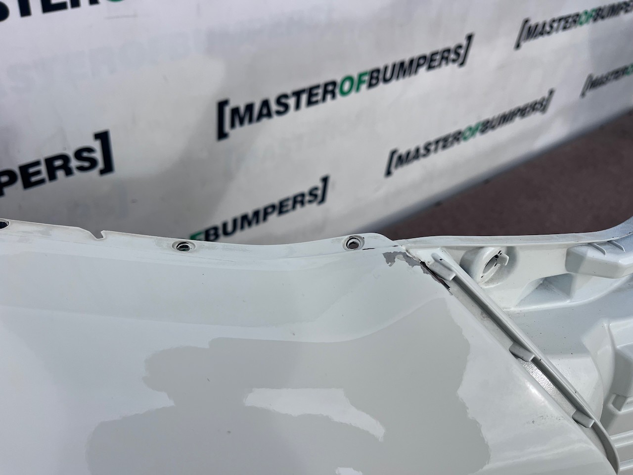 Ssangyong Musso Pick Up Ex Rebel 2022-2026 Front Bumper Pdc Genuine [p780]