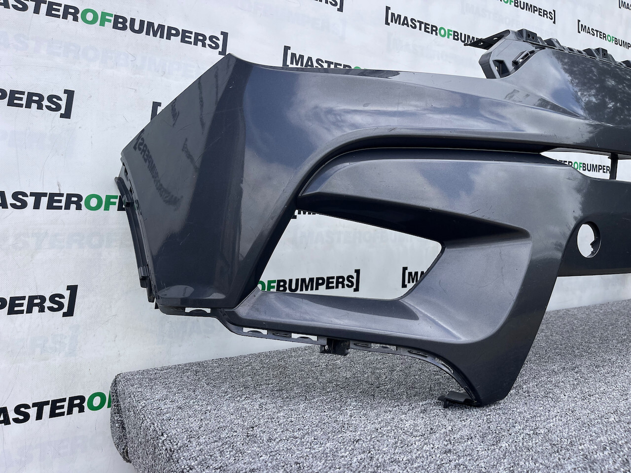 Ssangyong Tivoli Elx Ultimate 2015-2018 Front Bumper No Pdc Genuine [p458]