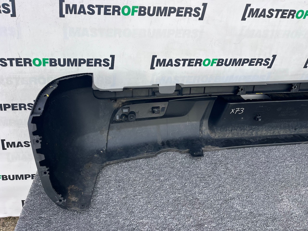 Ssangyong Musso Double Cabin Pick Up 2019-2023 Rear Bumper 4 Pdc Genuine [x73]