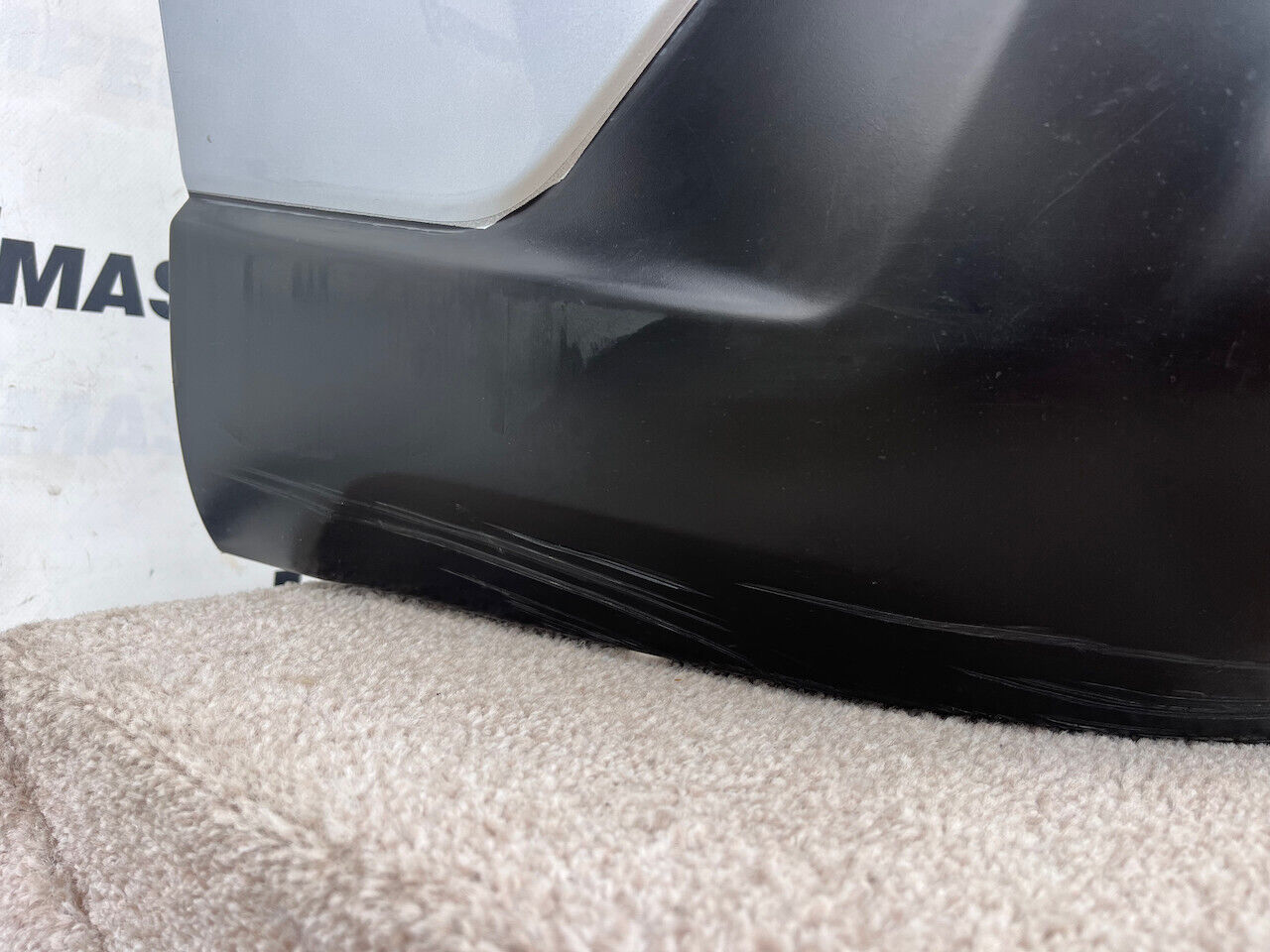 Subaru Outback Se Premium Mk5 Bs 2014-2017 Front Bumper Jets Holes Genuine [p84]