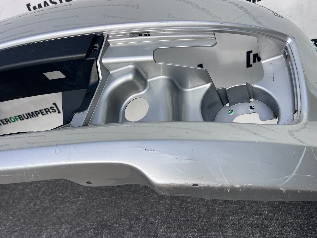 Subaru Impreza Sti Turbo 2.5 2.0 Sti 2008-2011 Front Bumper Jets Genuine [p642]