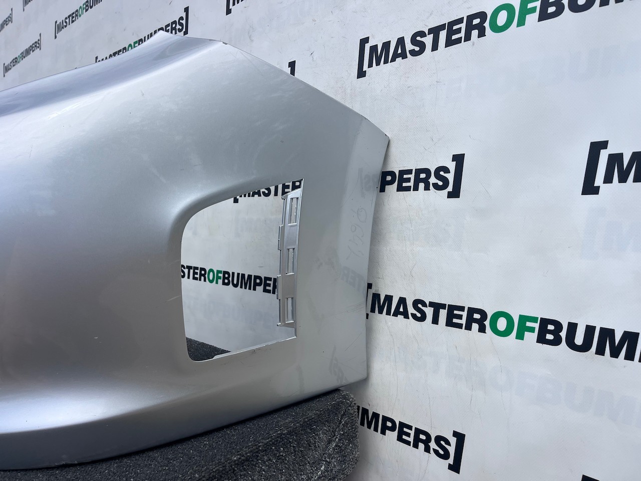 Subaru Impreza Sti Turbo 2.5 2.0 Sti 2008-2011 Front Bumper Jets Genuine [p642]
