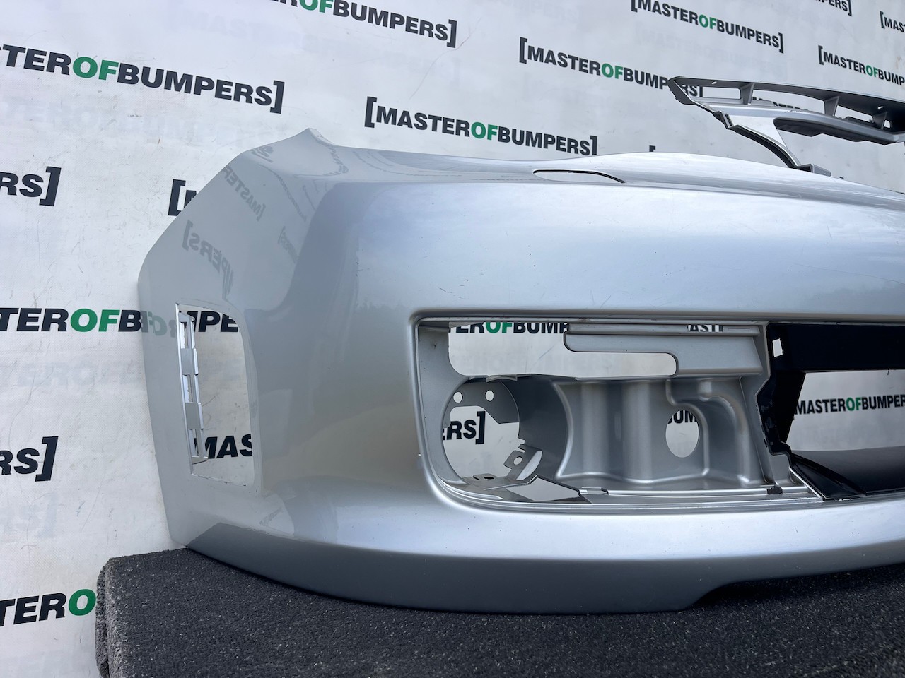 Subaru Impreza Sti Turbo 2.5 2.0 Sti 2008-2011 Front Bumper Jets Genuine [p642]