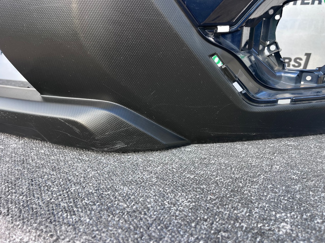 Subaru Xv Se Premium E-boxer Mk2 Lift 2021-2024 Front Bumper Genuine [p640]