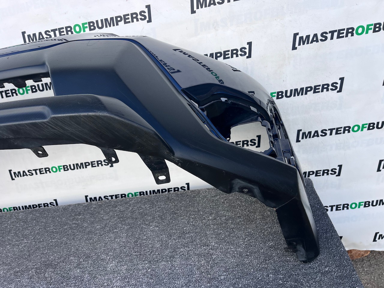 Subaru Xv Se Premium E-boxer Mk2 Lift 2021-2024 Front Bumper Genuine [p640]