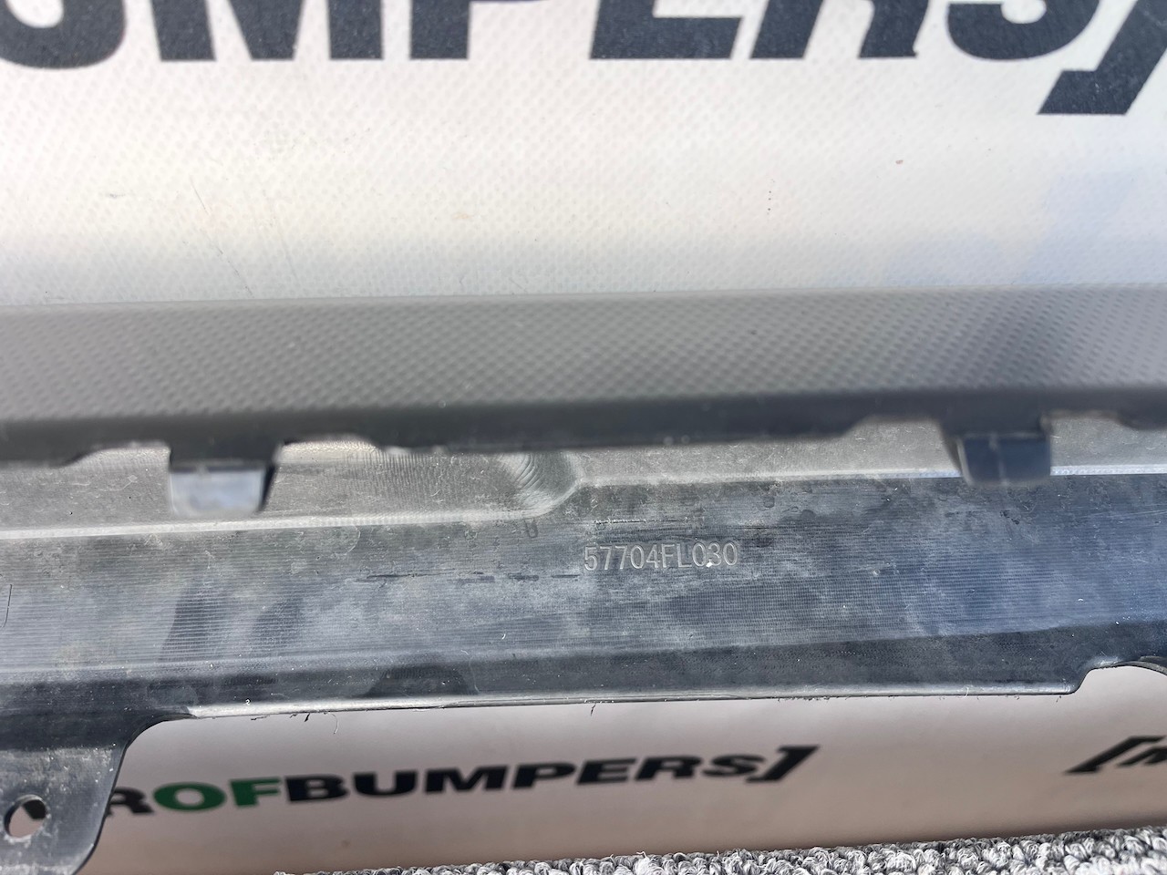 Subaru Xv Se Premium E-boxer Mk2 Lift 2021-2024 Front Bumper Genuine [p640]