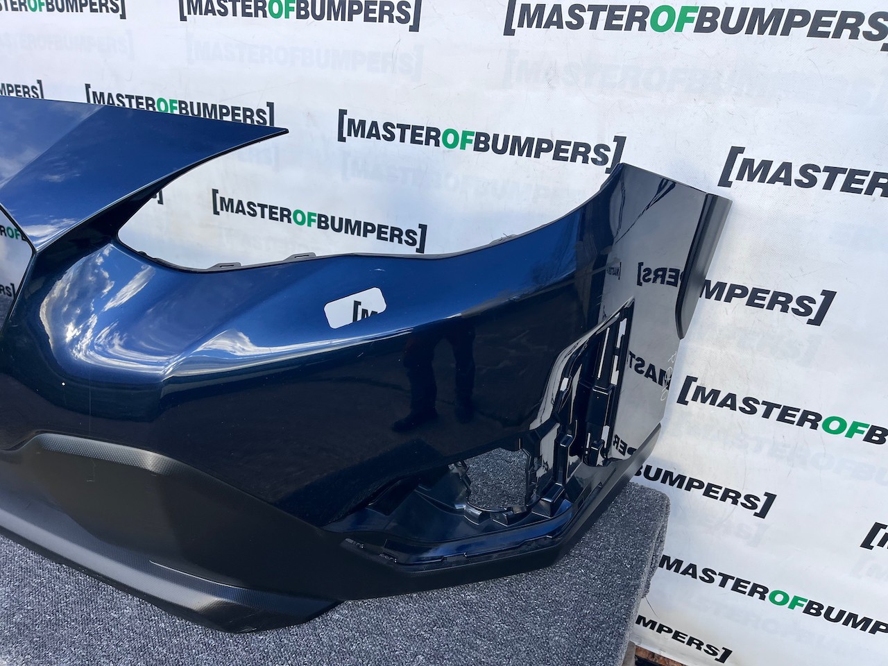 Subaru Xv Se Premium E-boxer Mk2 Lift 2021-2024 Front Bumper Genuine [p640]