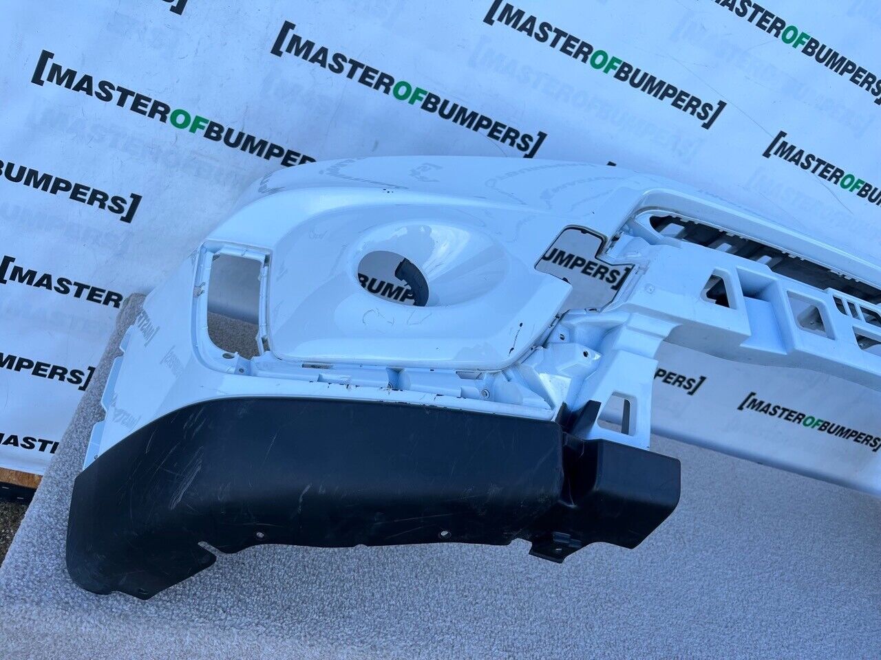 Suzuki Vitara Mk4 Facelift 2019-on Front Bumper No Pdc Genuine [j268]