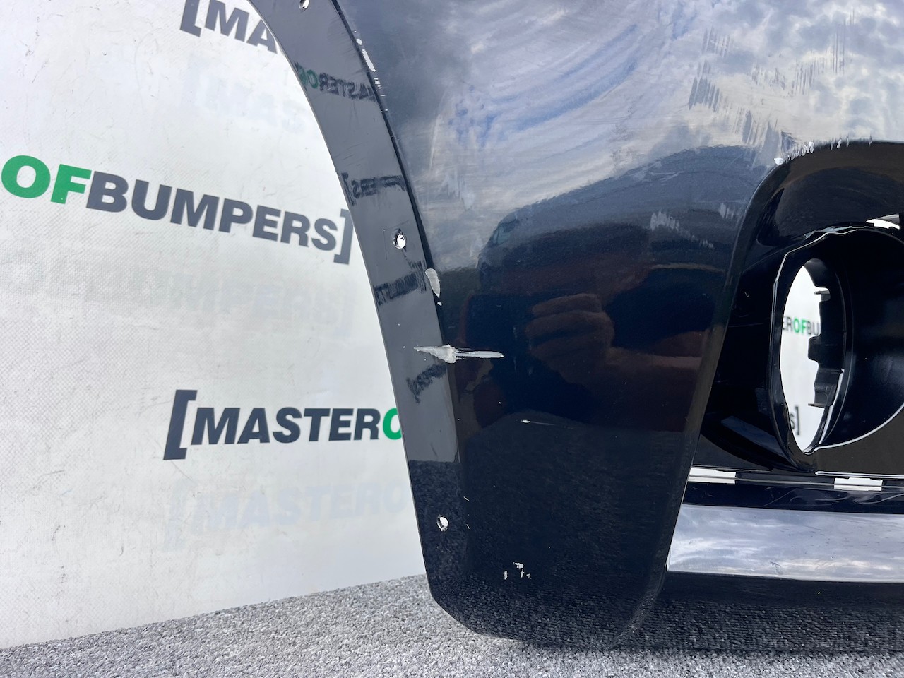 Suzuki Ignis Mhev Sz-t Mk2 Hatchback 1.2 2017-2020 Front Bumper Genuine [j245]