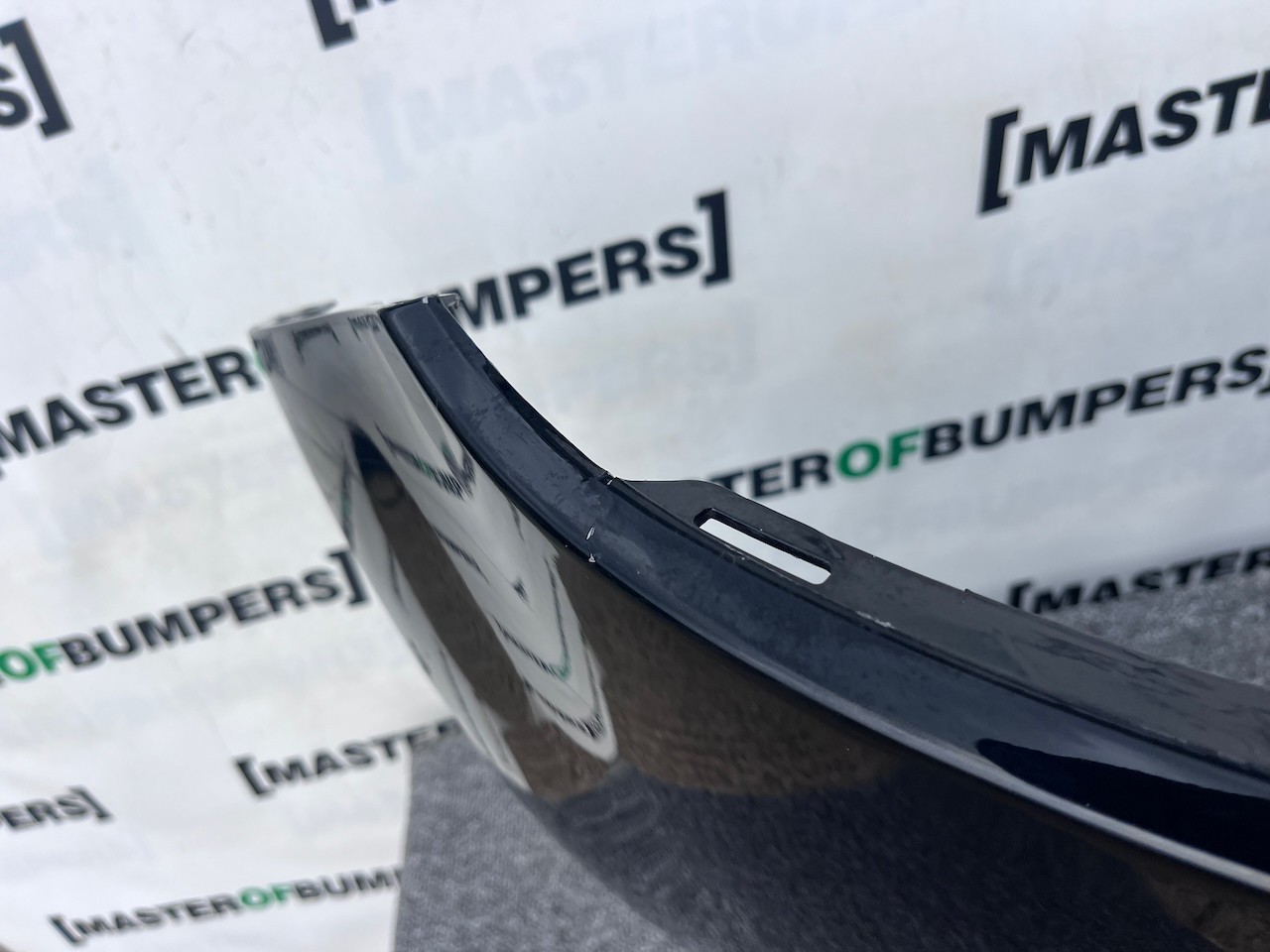 Suzuki Ignis Mhev Sz-t Mk2 Hatchback 1.2 2017-2020 Front Bumper Genuine [j245]