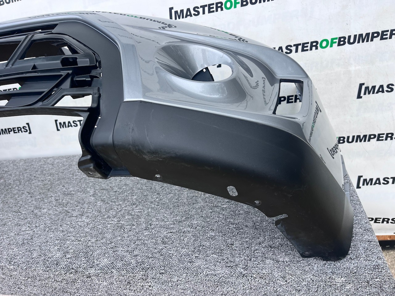 Suzuki Vitara Sz-t Mk4 Hatchback 2015-2018 Front Bumper No Pdc Genuine [j253]