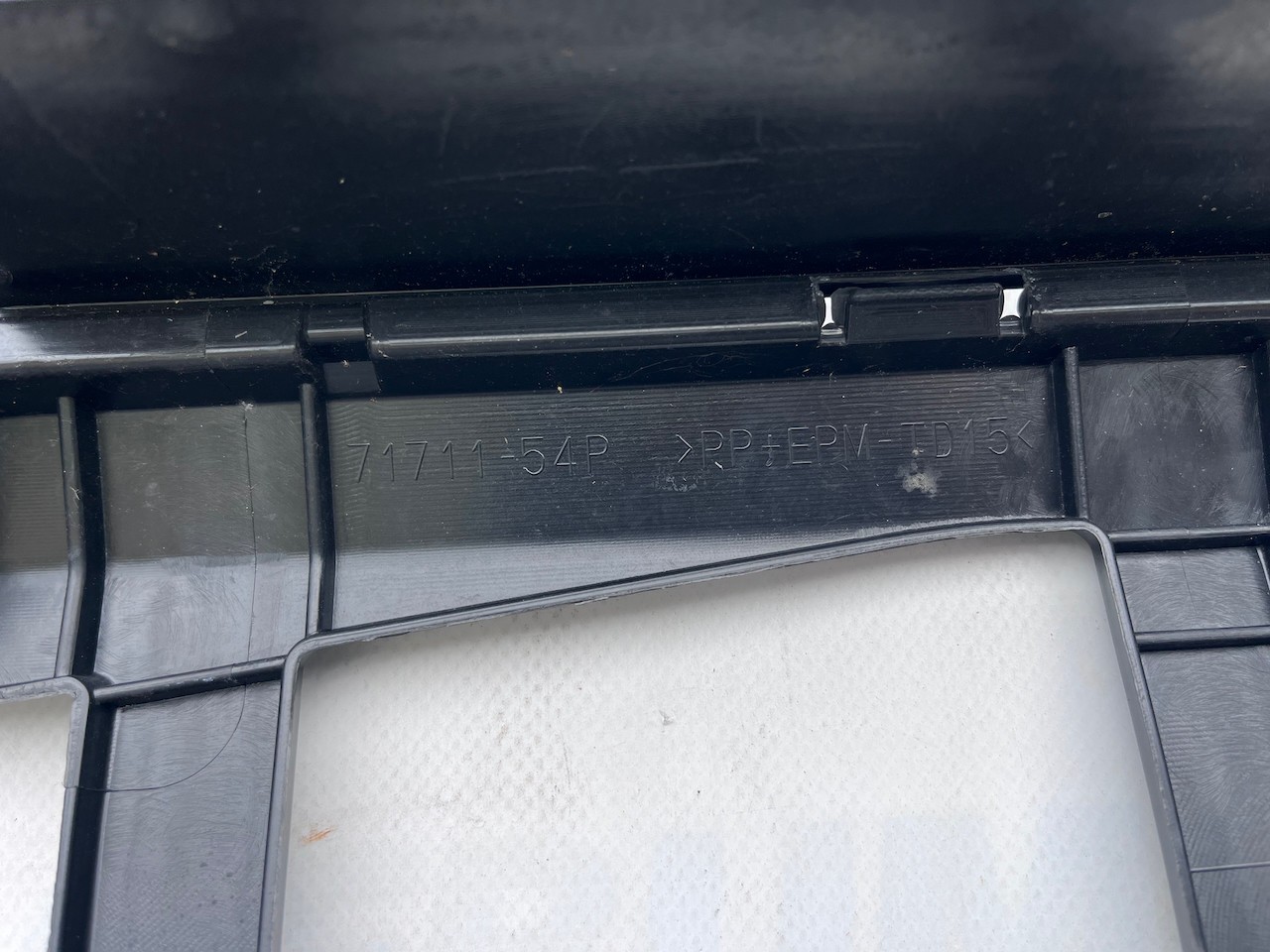 Suzuki Vitara Sz-t Mk4 Hatchback 2015-2018 Front Bumper No Pdc Genuine [j253]