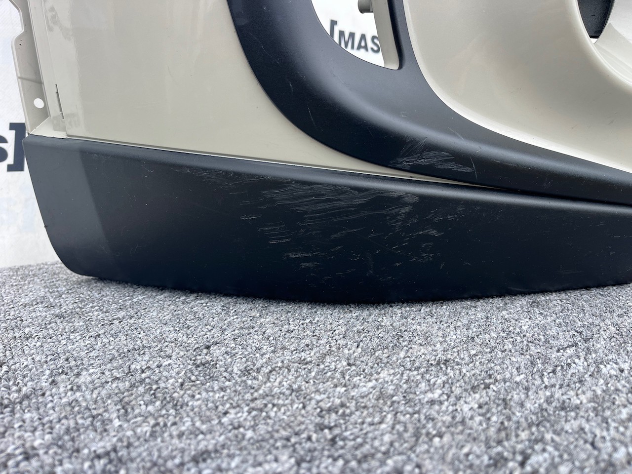 Suzuki Vitara Allgrip Mk4 Hatchback 2015-2018 Front Bumper No Pdc Genuine [j254]