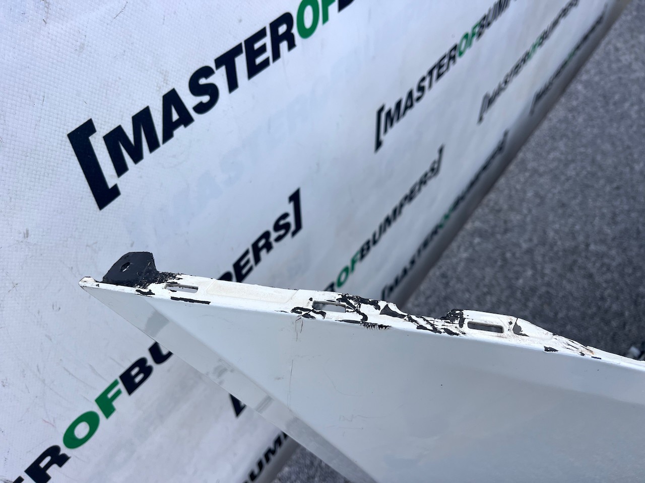 Suzuki Swift Se Hatchback Sz4 Mk2 2010-2012 Front Bumper Genuine [j262]