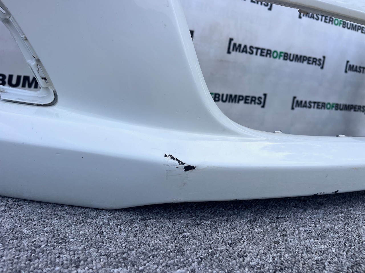 Suzuki Swift Se Hatchback Sz4 Mk2 2010-2012 Front Bumper Genuine [j262]