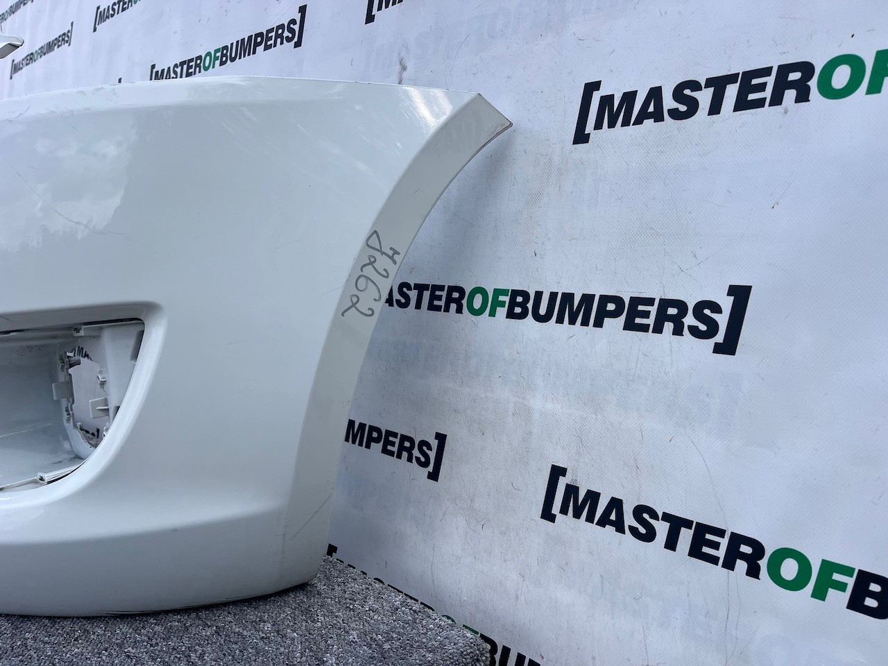 Suzuki Swift Se Hatchback Sz4 Mk2 2010-2012 Front Bumper Genuine [j262]