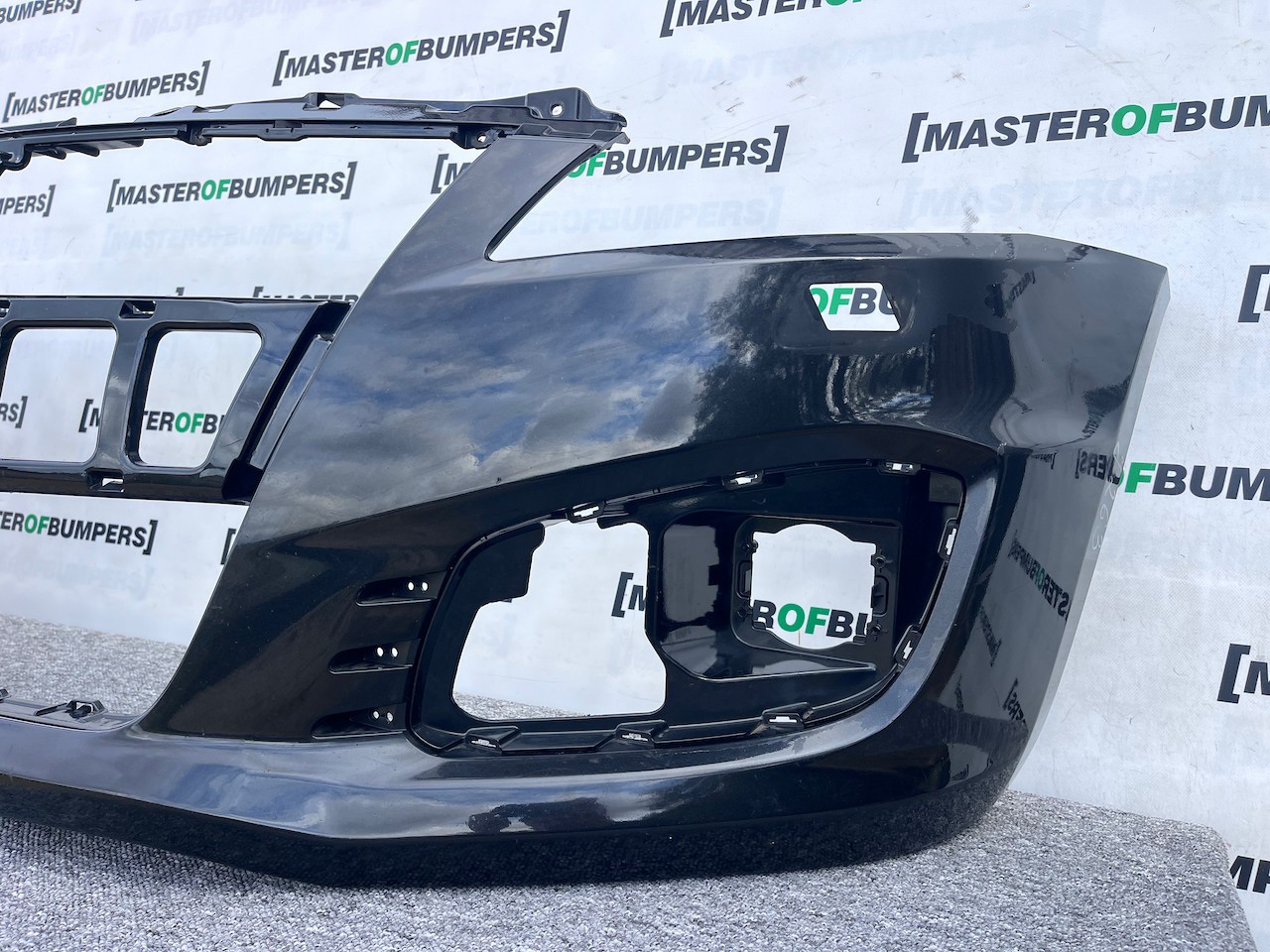 Suzuki Swift Sport Mk3 Hatchback 2012-2016 Front Bumper Genuine [j263]