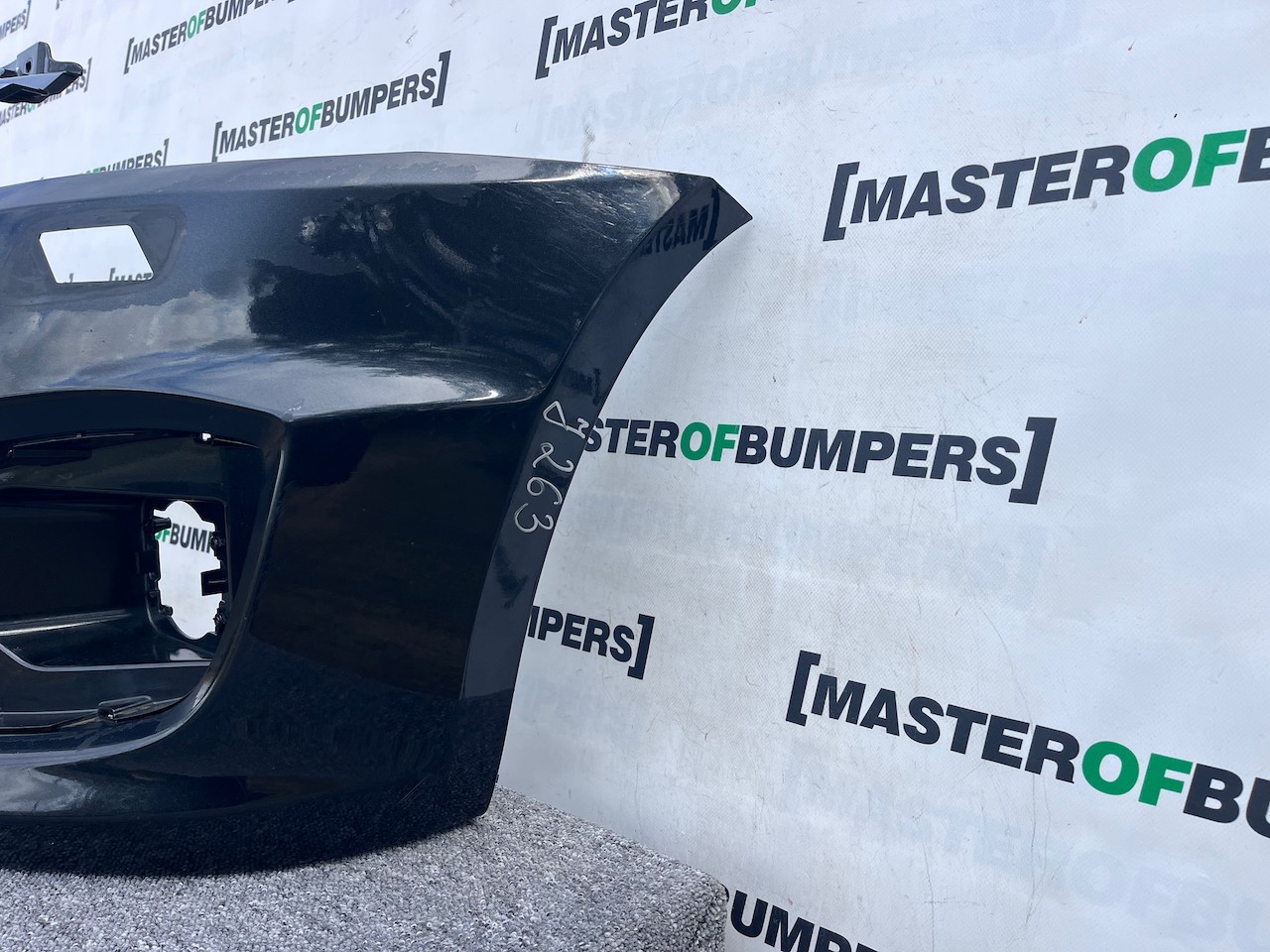 Suzuki Swift Sport Mk3 Hatchback 2012-2016 Front Bumper Genuine [j263]