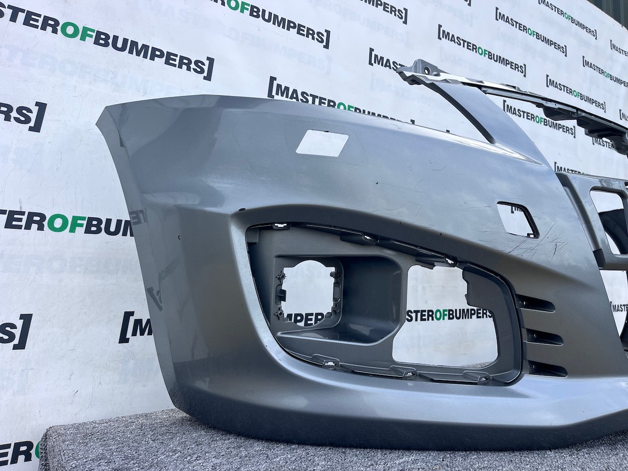 Suzuki Swift Sport Mk3 Hatchback 2012-2016 Front Bumper Genuine [j264]