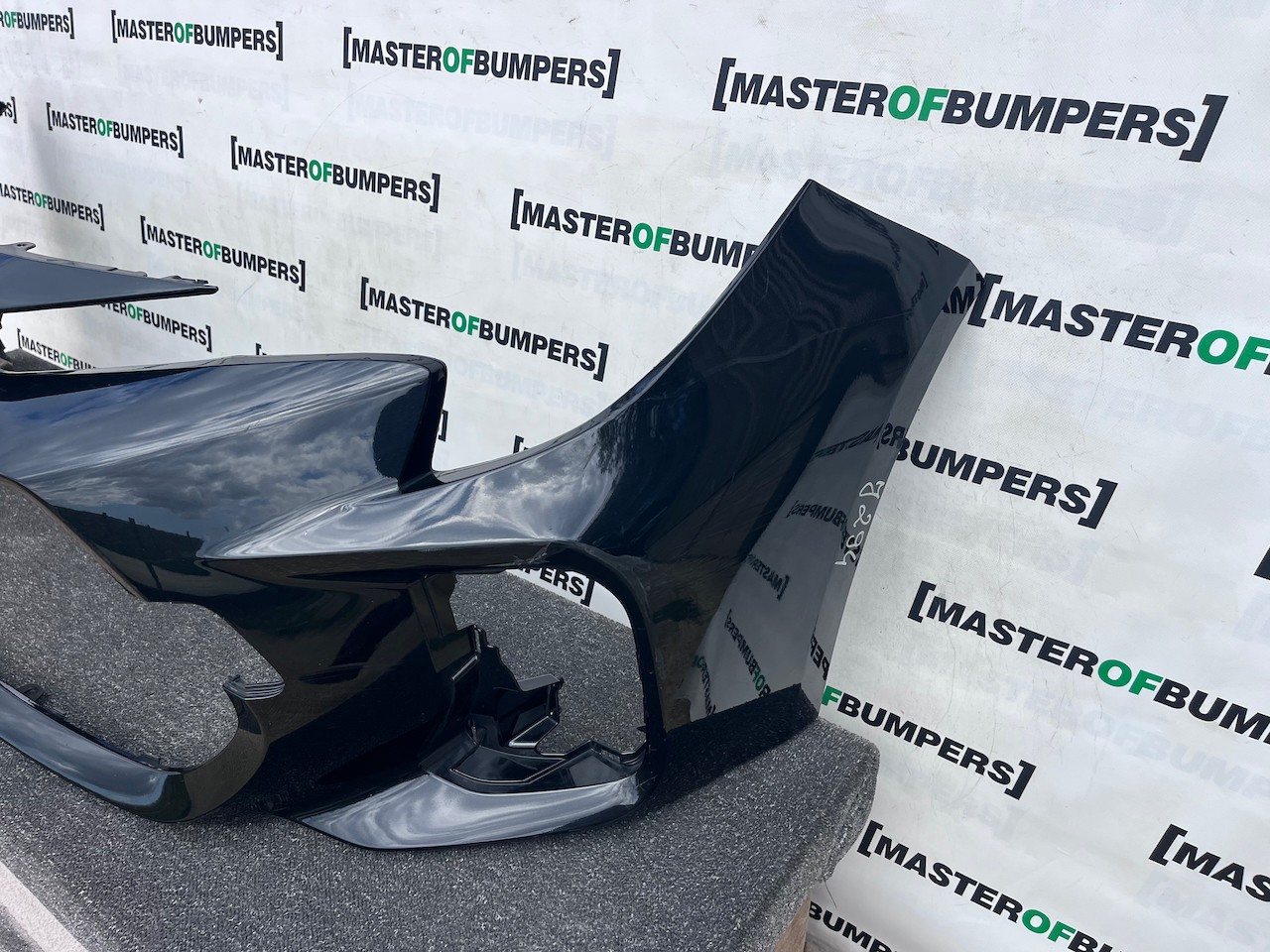 Suzuki Swace Motion Estate 2020-2024 Front Bumper Genuine [j294]