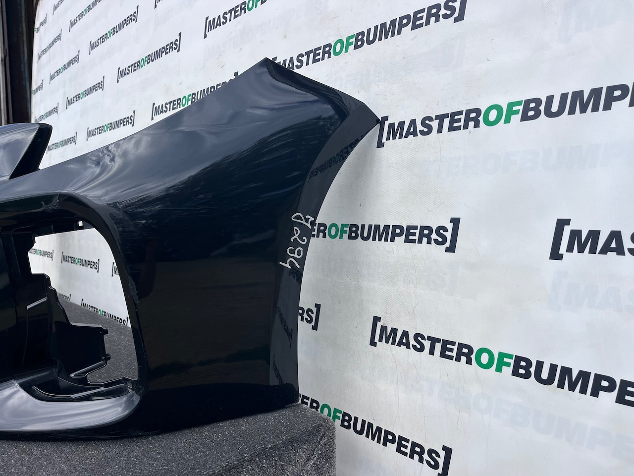 Suzuki Swace Motion Estate 2020-2024 Front Bumper Genuine [j294]