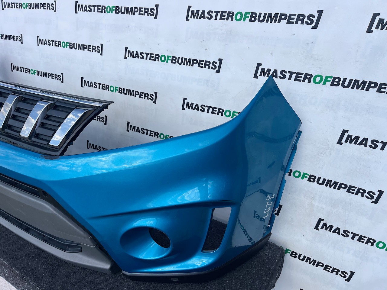 Suzuki Vitara Sz-4 Sz-t Mk4 2015-2018 Front Bumper 4 Pdc Genuine [j297]