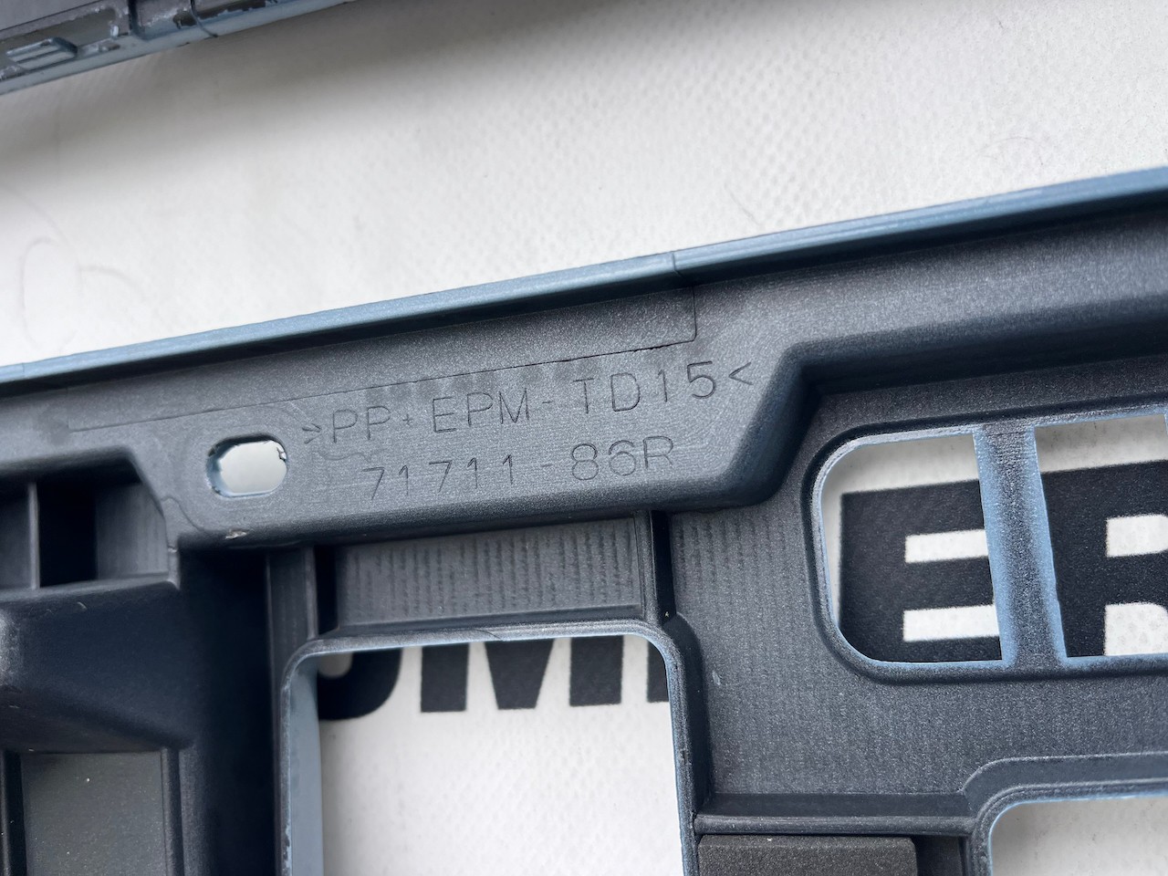 Suzuki Vitara Sz-t Mk4 Lift Hatch 2019-2024 Front Bumper No Pdc Genuine [j257]