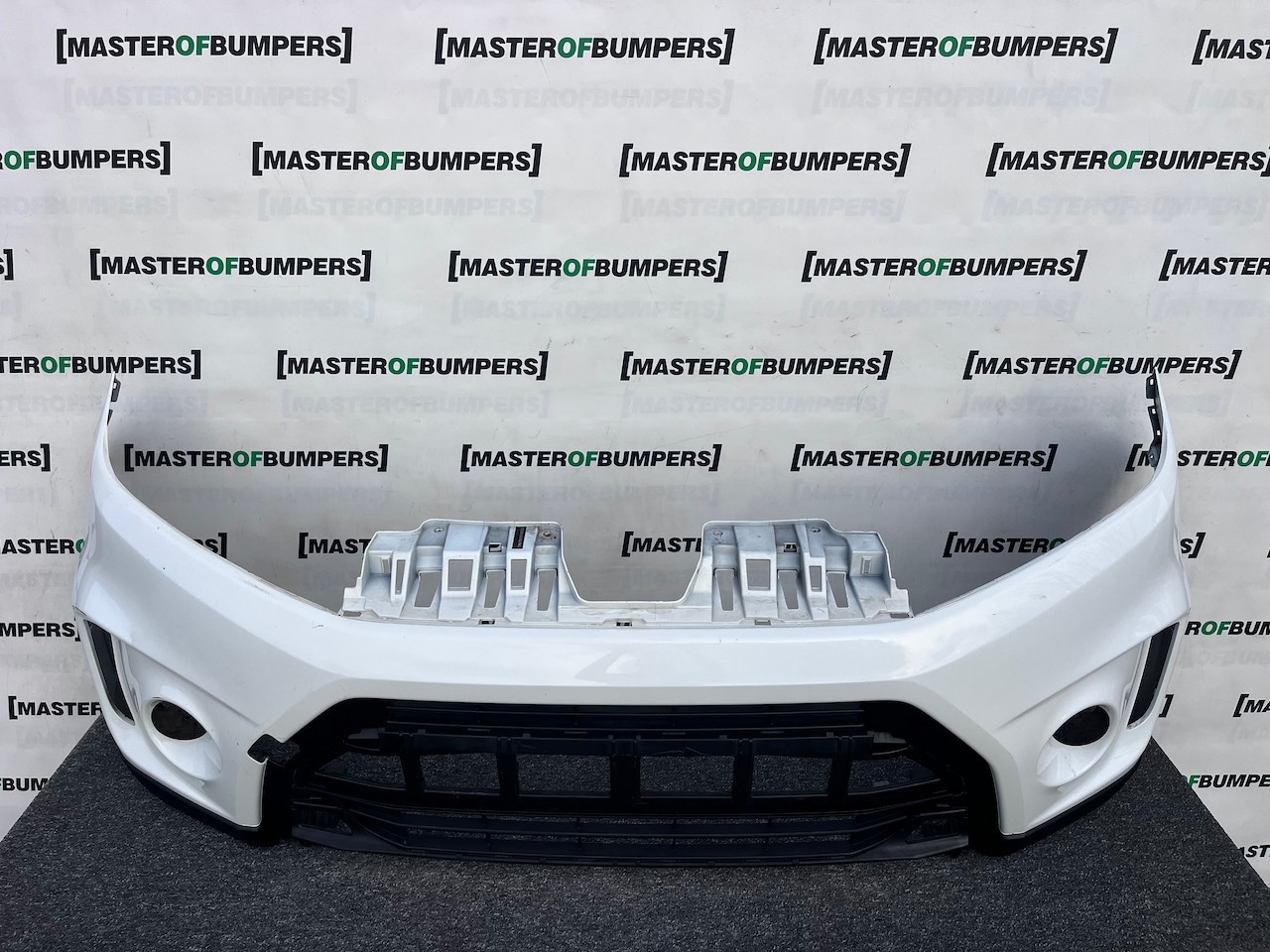 Suzuki Vitara Sz-4 Sz-t Mk4 2015-2018 Front Bumper No Pdc Genuine [j283]