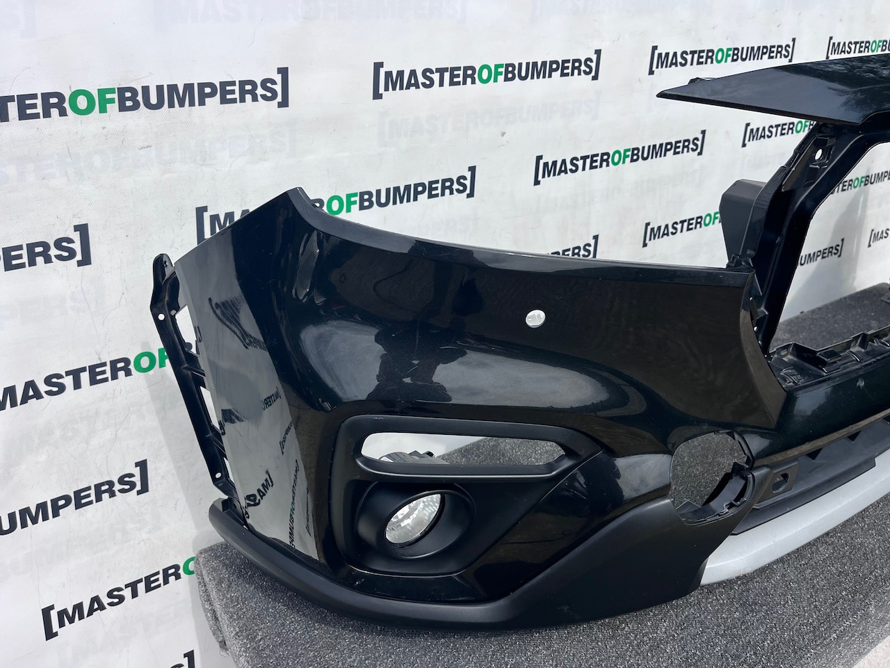 Suzuki Sx4 S Cross Hatchabck 2021-2024 Front Bumper 4 Pdc Genuine [j289]